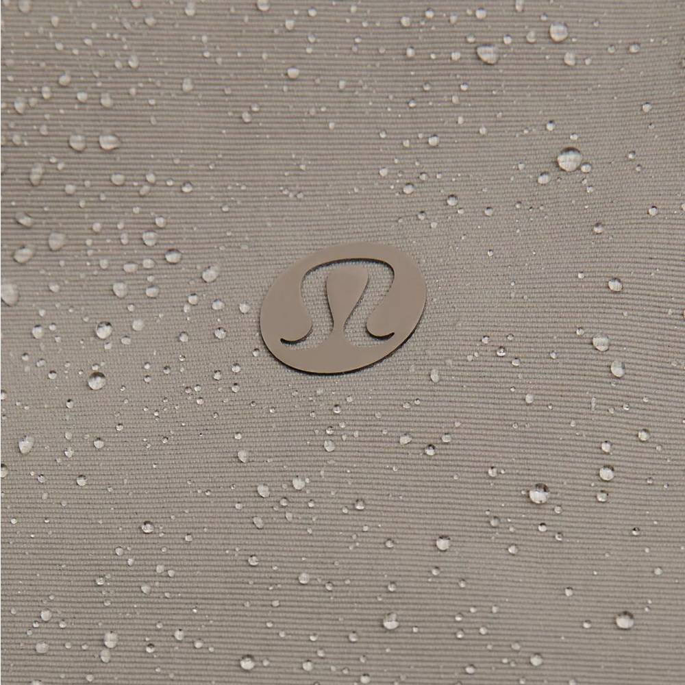 Lululemon men’s stretchseal down filled parka - Picture 7 of 9
